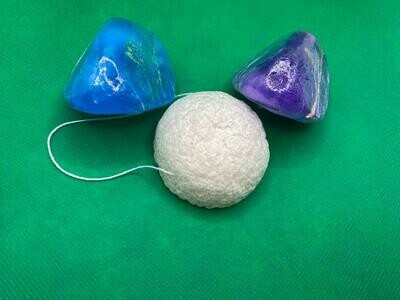 INFUSED GLOW FACE SPONGE